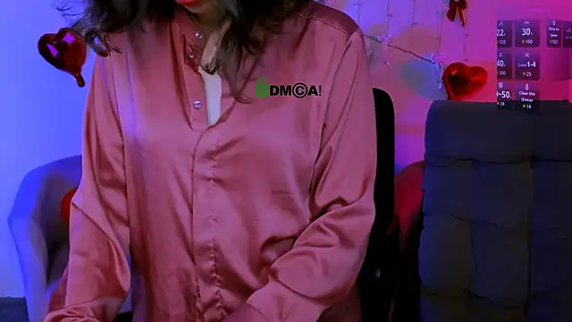 mia mooon  online show from 18, 4, 2026