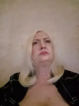 Julia20X online show from 9, 5, 2026