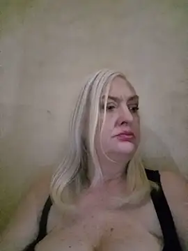 Julia20X online show from 27, 5, 2026