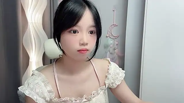 Xiaoqing00 online show from 30, 5, 2026