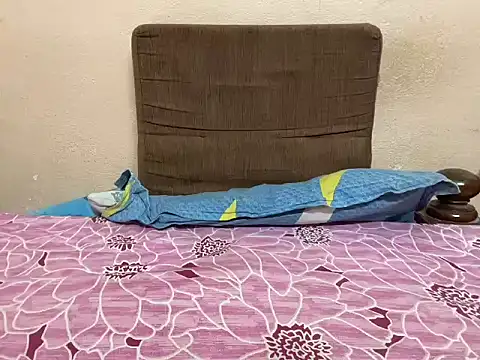 zayn18055 online show from 9, 4, 2026