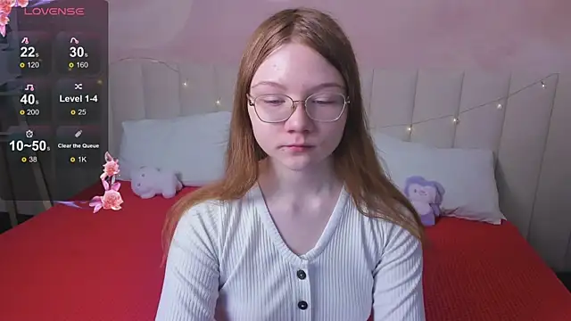 Mia Yuri online show from 5, 5, 2026