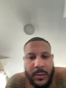 letsgetit30 online show from 10, 4, 2026