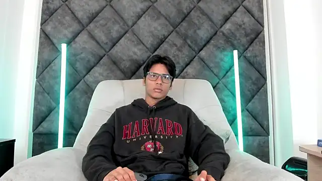 LiamKron online show from 11, 5, 2026