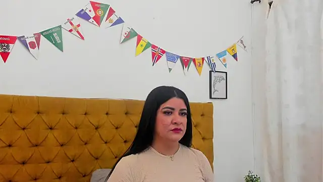 Snapshot of Katty_West chatting on 11, 7, 2026 Katty West online show from 11, 7, 2026