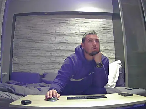 Sebq95 online show from 10, 4, 2026