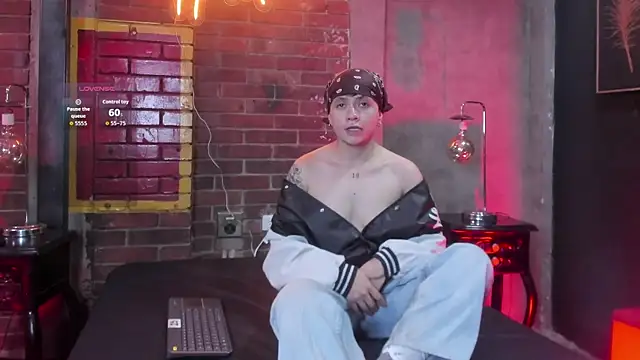 MissaelRossi online show from 10, 4, 2026