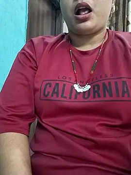 Snapshot of bhabhi-lovely chatting on 29, 4, 2026 bhabhi-lovely online show from 29, 4, 2026