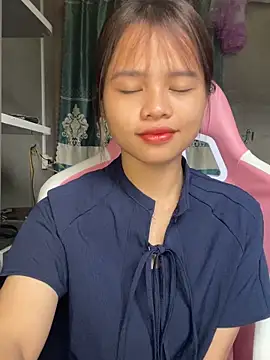 Snapshot of mayha11 chatting on 16, 4, 2026 mayha11 online show from 16, 4, 2026