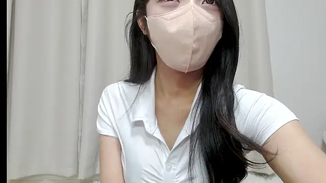 Snapshot of RIN_RIN__ chatting on 2, 8, 2026 RIN RIN online show from 2, 8, 2026