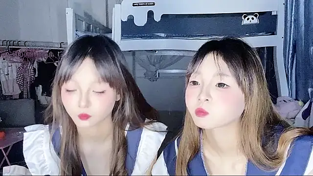 Snapshot of xiaoqiao-daqiao chatting on 12, 4, 2026 xiaoqiao-daqiao online show from 12, 4, 2026