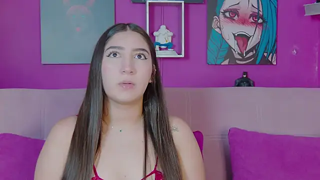 zoee moretti  online show from 20, 4, 2026