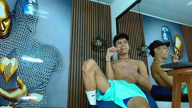 Skinny cute Alyer online show from 29, 4, 2026