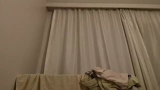 curvyflawed online show from 9, 4, 2026