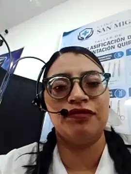 Snapshot of SOFI__10 chatting on 27, 4, 2026 SOFI 10 online show from 27, 4, 2026