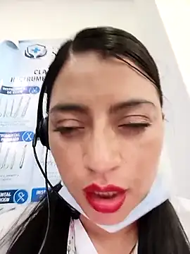 Snapshot of SOFI__10 chatting on 30, 4, 2026 SOFI 10 online show from 30, 4, 2026