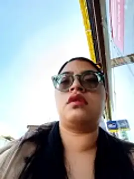 Snapshot of SOFI__10 chatting on 1, 5, 2026 SOFI 10 online show from 1, 5, 2026