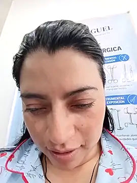 Snapshot of SOFI__10 chatting on 13, 5, 2026 SOFI 10 online show from 13, 5, 2026