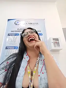Snapshot of SOFI__10 chatting on 26, 5, 2026 SOFI 10 online show from 26, 5, 2026