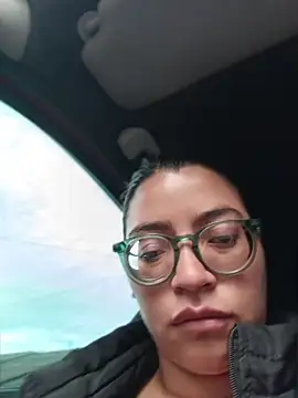 Snapshot of SOFI__10 chatting on 12, 6, 2026 SOFI 10 online show from 12, 6, 2026