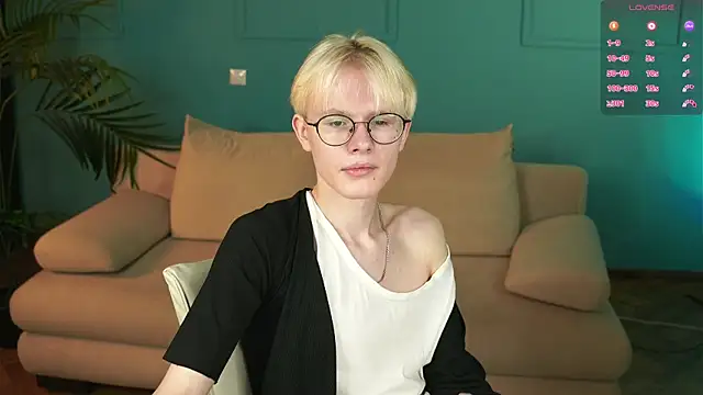 Liam Blair online show from 12, 7, 2026