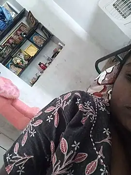 Snapshot of Shilpa-Tamil chatting on 16, 4, 2026 Shilpa-Tamil online show from 16, 4, 2026