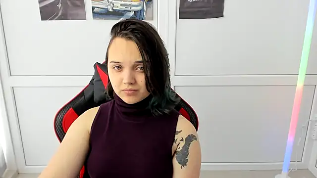 Caroline cutte online show from 13, 5, 2026