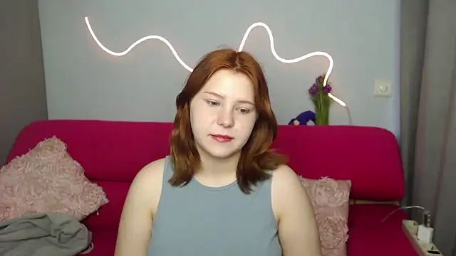 Snapshot of TeonaJ chatting on 13, 4, 2026 TeonaJ online show from 13, 4, 2026