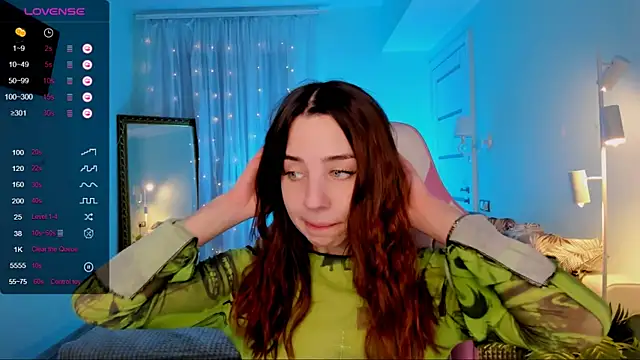 CharliGrace  online show from 15, 5, 2026