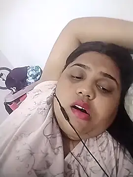 hotsilk21 online show from 25, 4, 2026