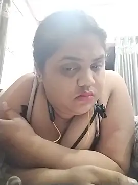 hotsilk21 online show from 9, 6, 2026