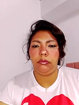 Izel  online show from 30, 4, 2026