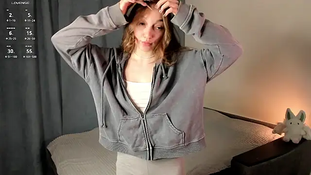 bella xis online show from 4, 5, 2026