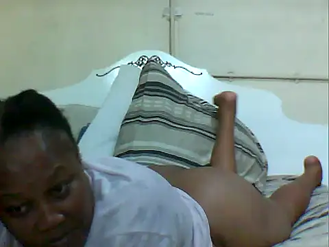 PRETTYFACExx online show from 14, 4, 2026