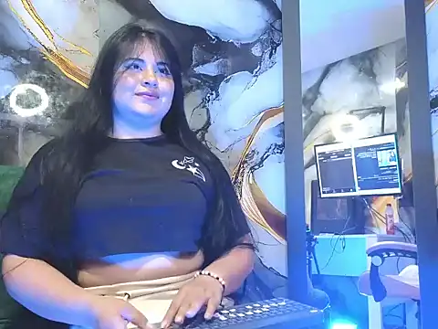  angelcute16 online show from 15, 4, 2026