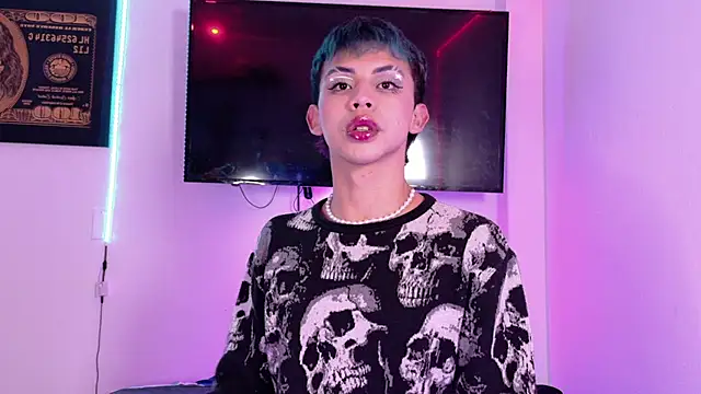 Snapshot of Apolo_Prince1 chatting on 24, 6, 2026 Apolo Prince1 online show from 24, 6, 2026