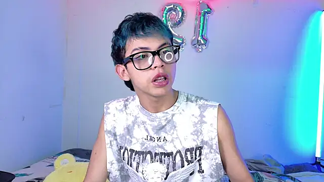 Snapshot of Apolo_Prince1 chatting on 11, 7, 2026 Apolo Prince1 online show from 11, 7, 2026