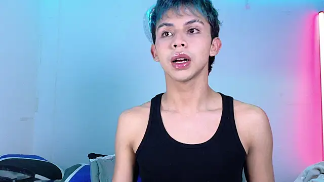 Snapshot of Apolo_Prince1 chatting on 15, 7, 2026 Apolo Prince1 online show from 15, 7, 2026