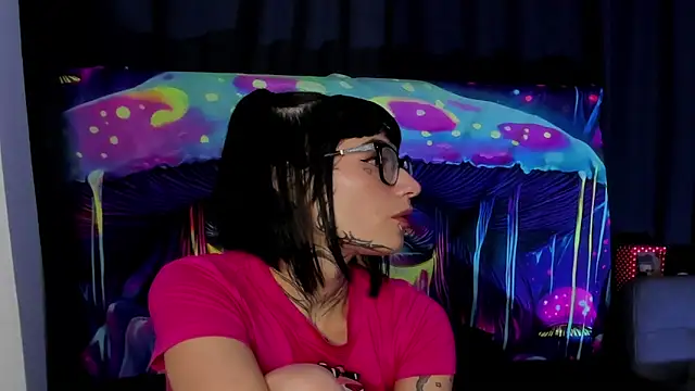 Snapshot of vibre__ chatting on 25, 5, 2026 vibre online show from 25, 5, 2026
