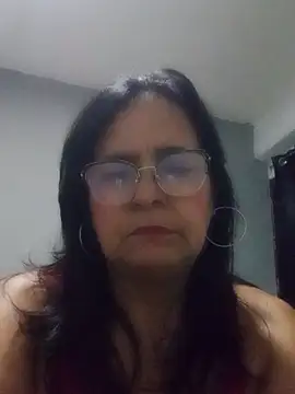 Snapshot of PienCanela chatting on 17, 4, 2026 PienCanela online show from 17, 4, 2026