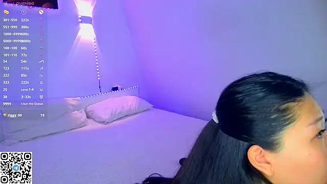 LaylaLaurent online show from 20, 5, 2026