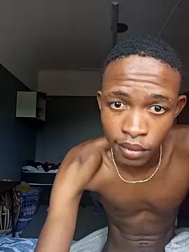 Snapshot of youngAndReckles chatting on 11, 4, 2026 youngAndReckles online show from 11, 4, 2026