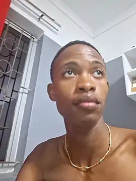 Snapshot of youngAndReckles chatting on 11, 4, 2026 youngAndReckles online show from 11, 4, 2026