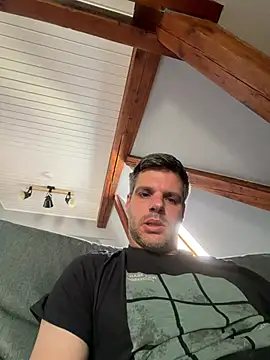 Snapshot of LexxFrancis chatting on 11, 4, 2026 LexxFrancis online show from 11, 4, 2026