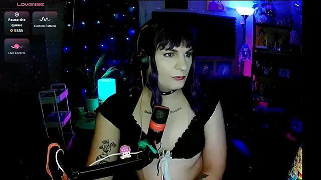 lobotomyprincess online show from 7, 6, 2026