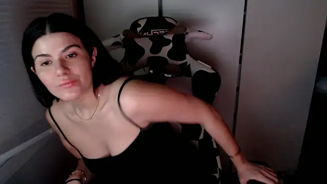 cassiealvarez online show from 1, 5, 2026