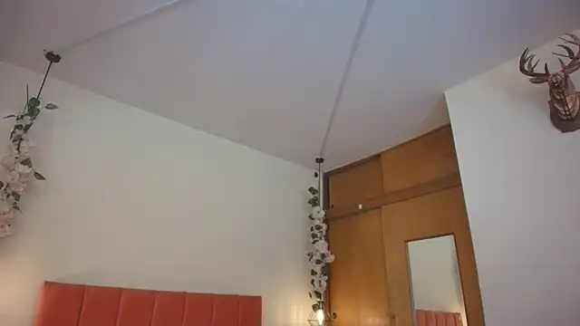 Snapshot of Shadya_ chatting on 20, 6, 2026 Shadya online show from 20, 6, 2026