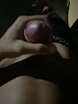 usuario55778 online show from 12, 4, 2026