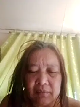 jeanyummytits online show from 20, 5, 2026
