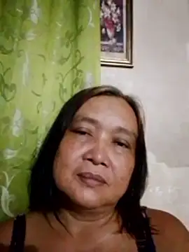 jeanyummytits online show from 1, 6, 2026